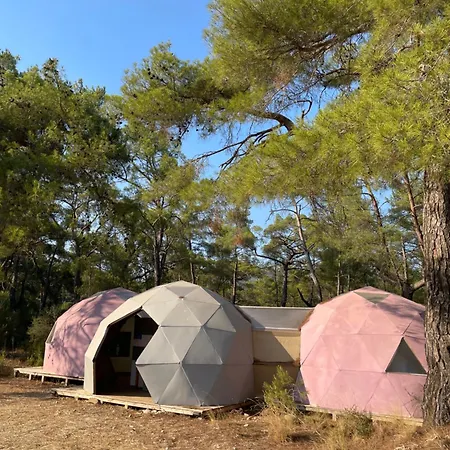 4 Camp&restaurant - Adult Only 豪华帐篷